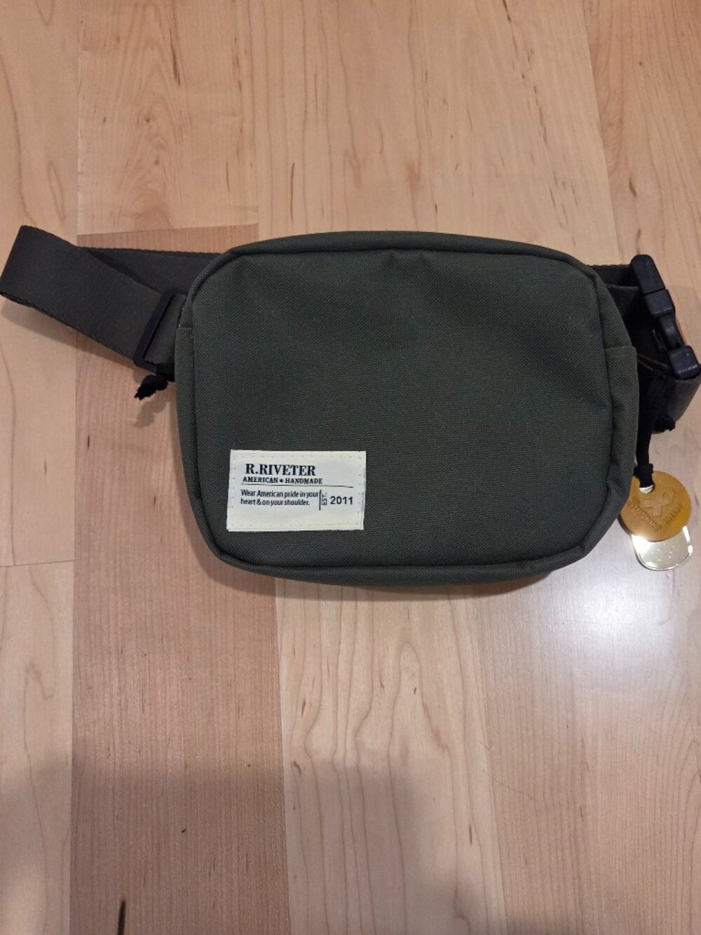 R Riveter Augusta Waist Bag